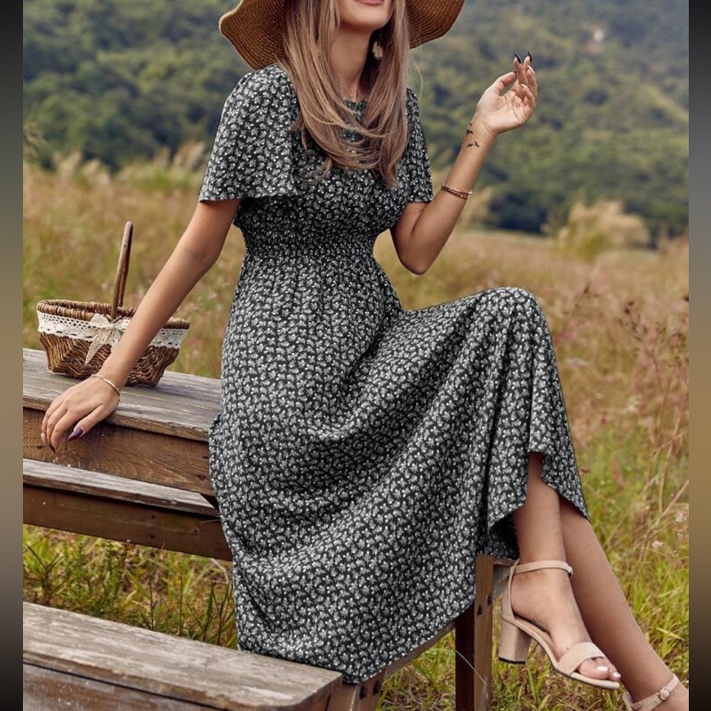 Floral Midi Dress - Picture 2 of 3